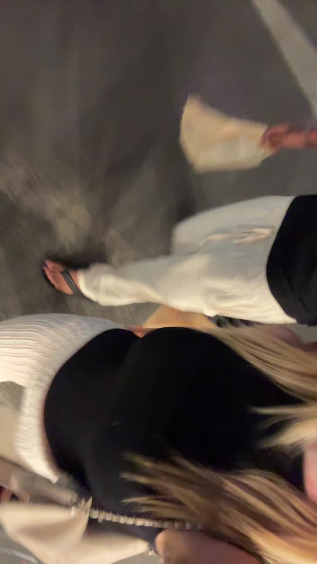 @Laura