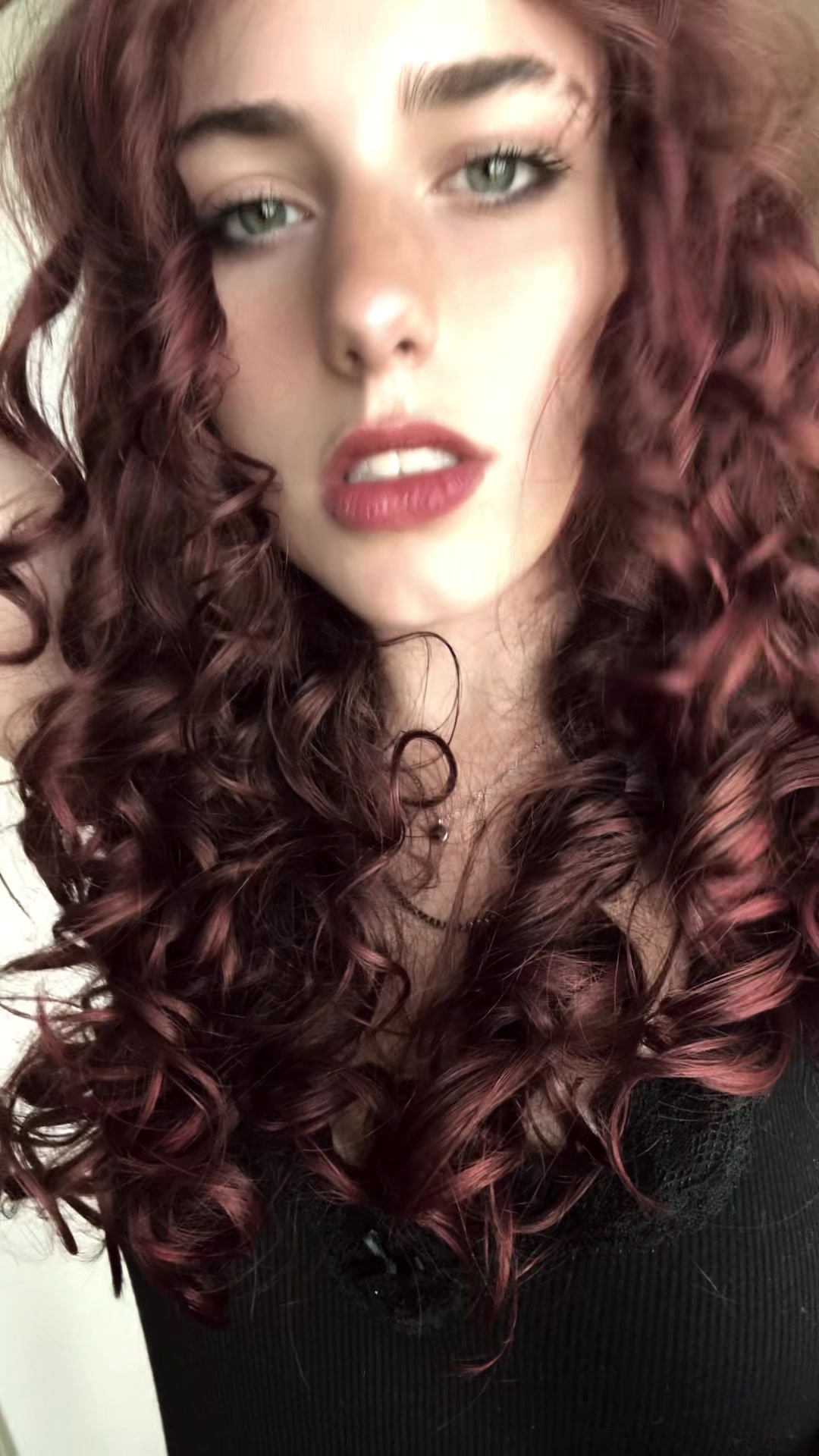 @𝒜𝓊𝒷𝓇𝑒𝓎🤍