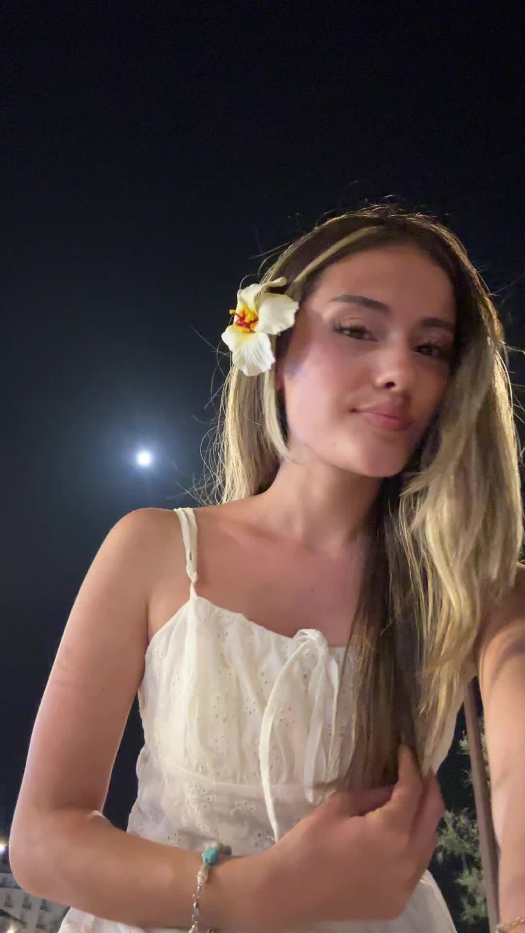 @Aყaᥫ᭡