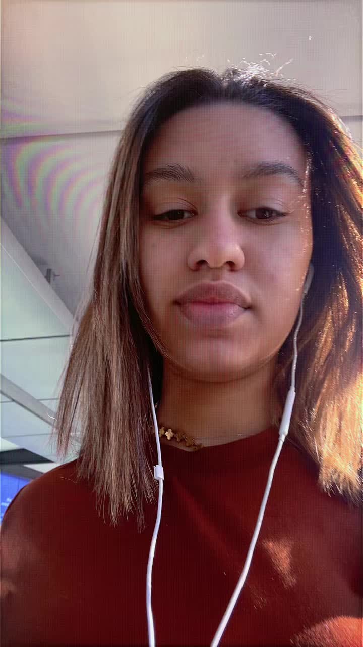 @Kamelia75