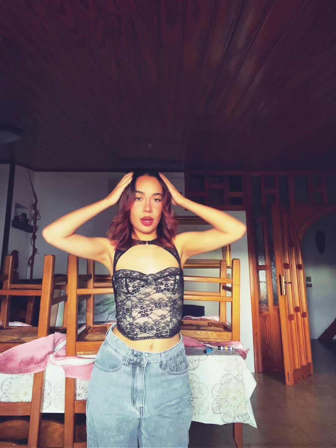 @_.comelablack._