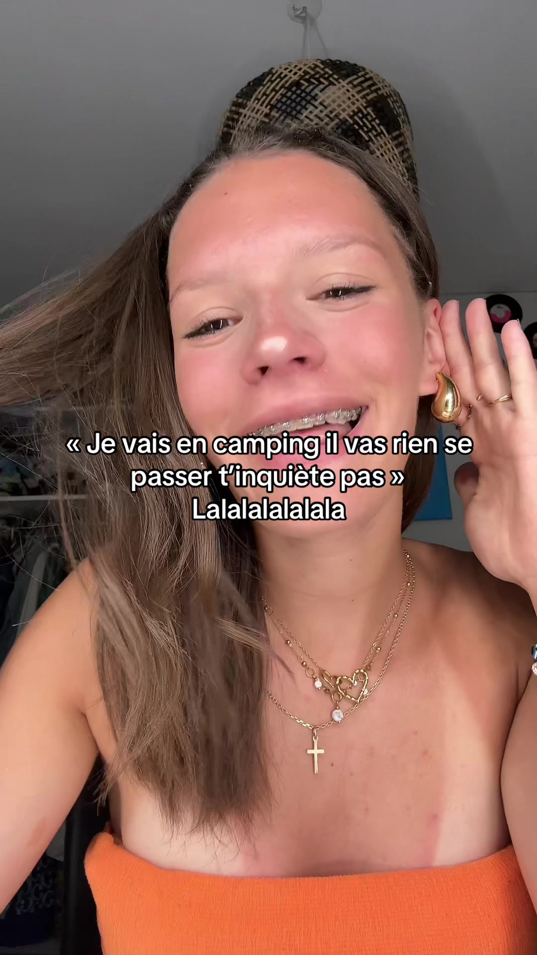 @No&eacute;lie