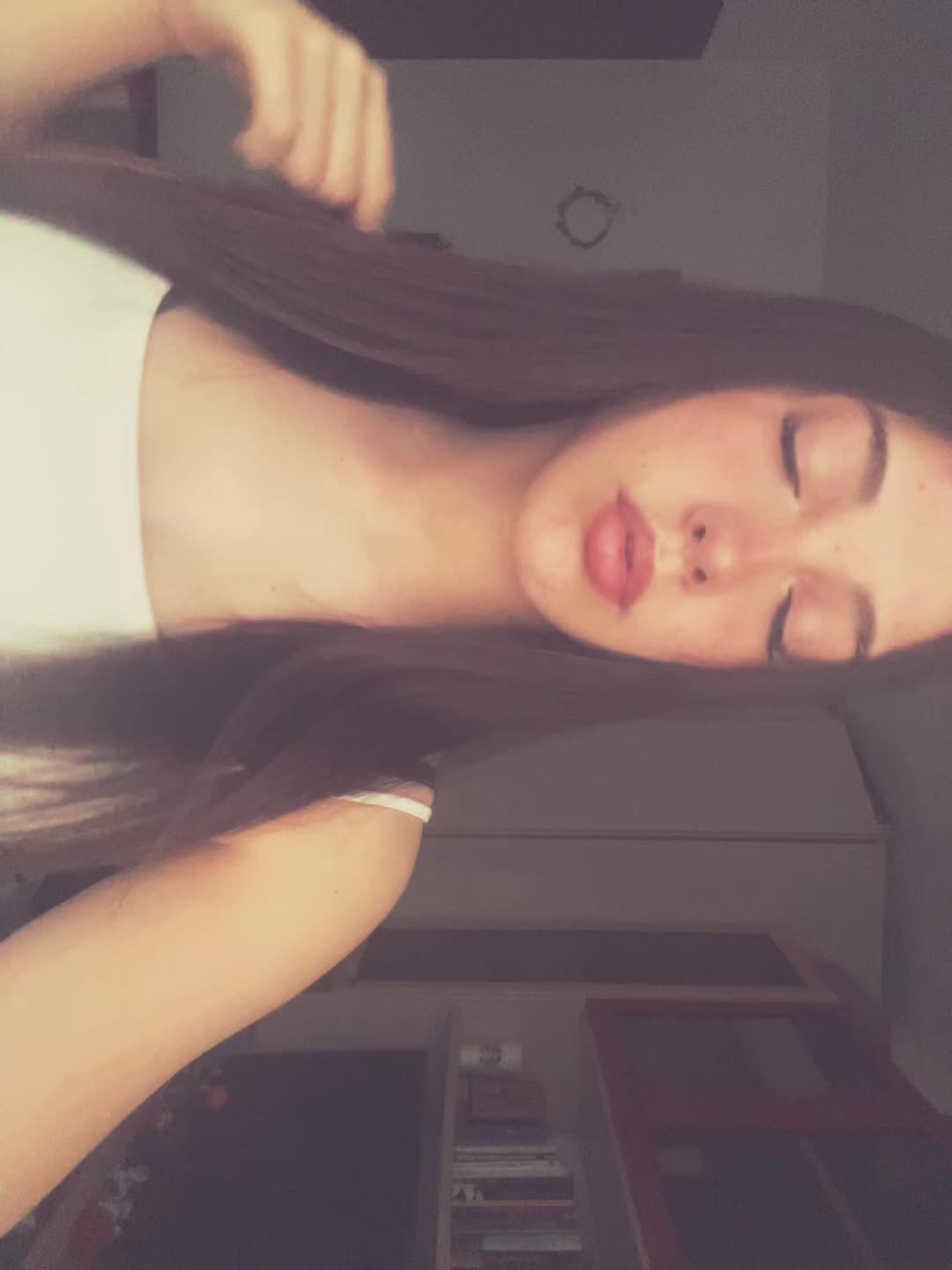 @𝓴𝓮𝓵𝓵𝔂