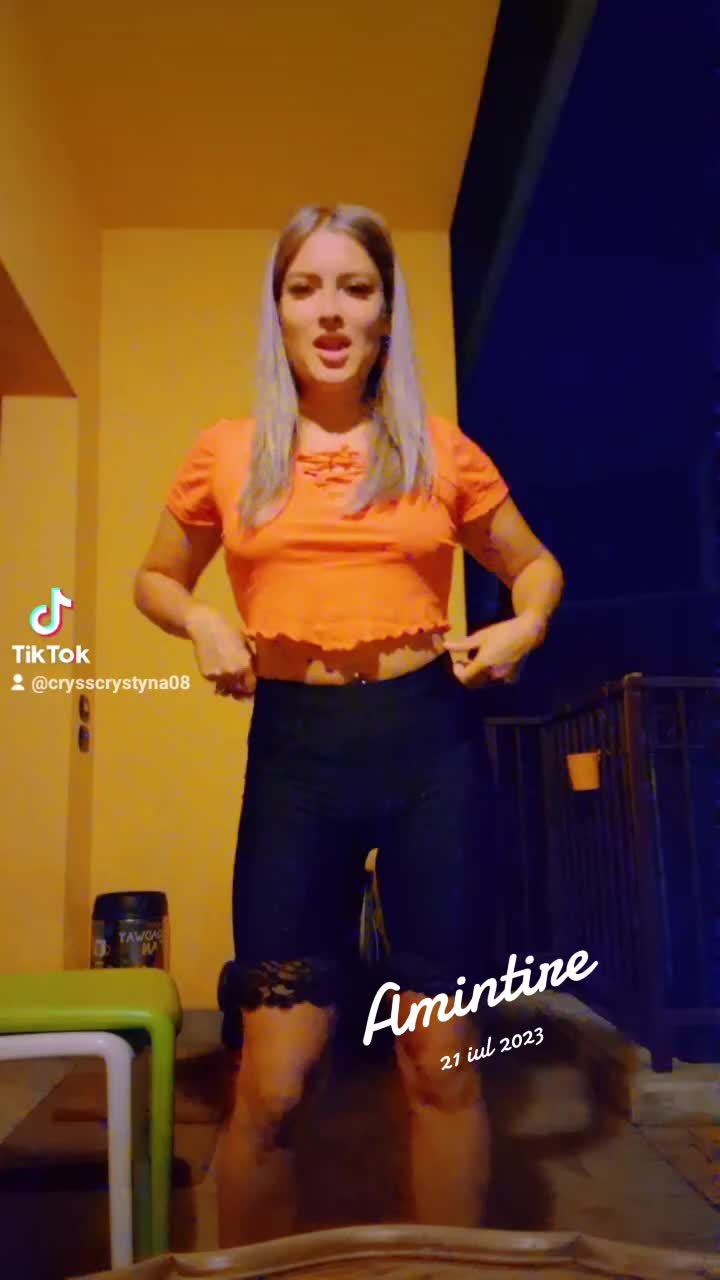 @cryss cristina