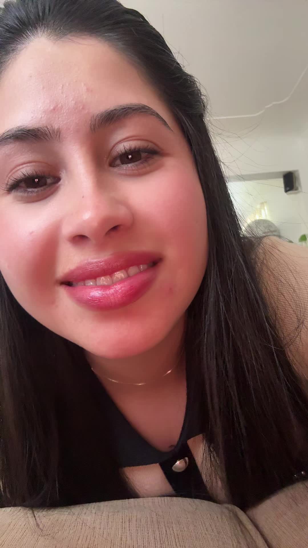 @Arely
