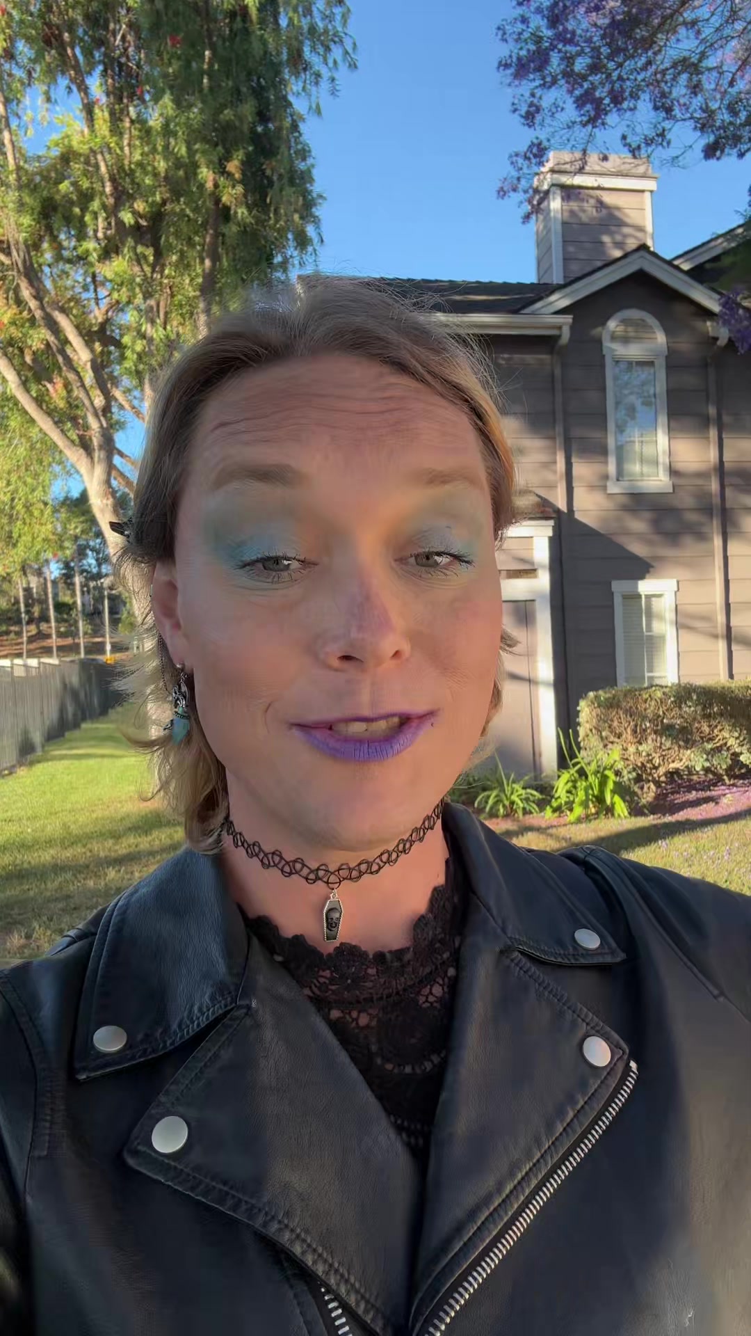 @Sylvie (GQ) 🎆 🏳️&zwj;⚧️ 🪽💜