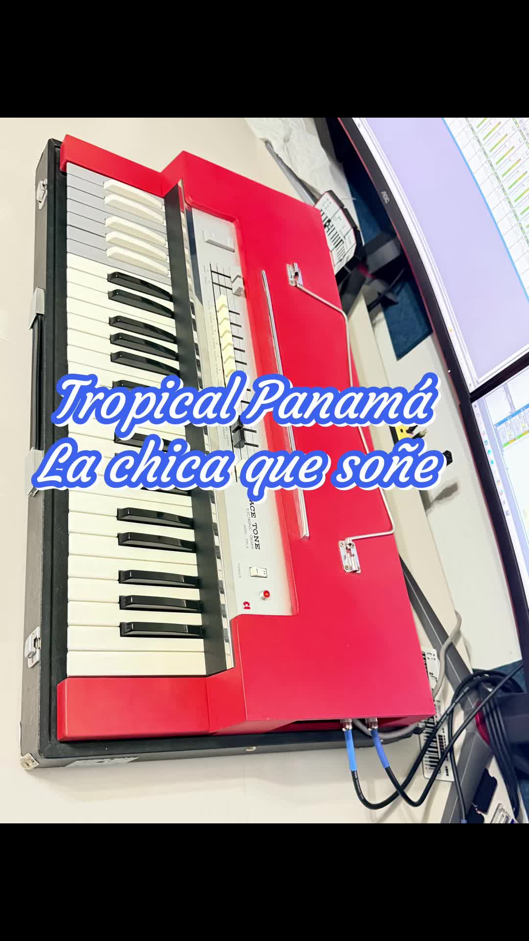 @Mundo Vintage Keys