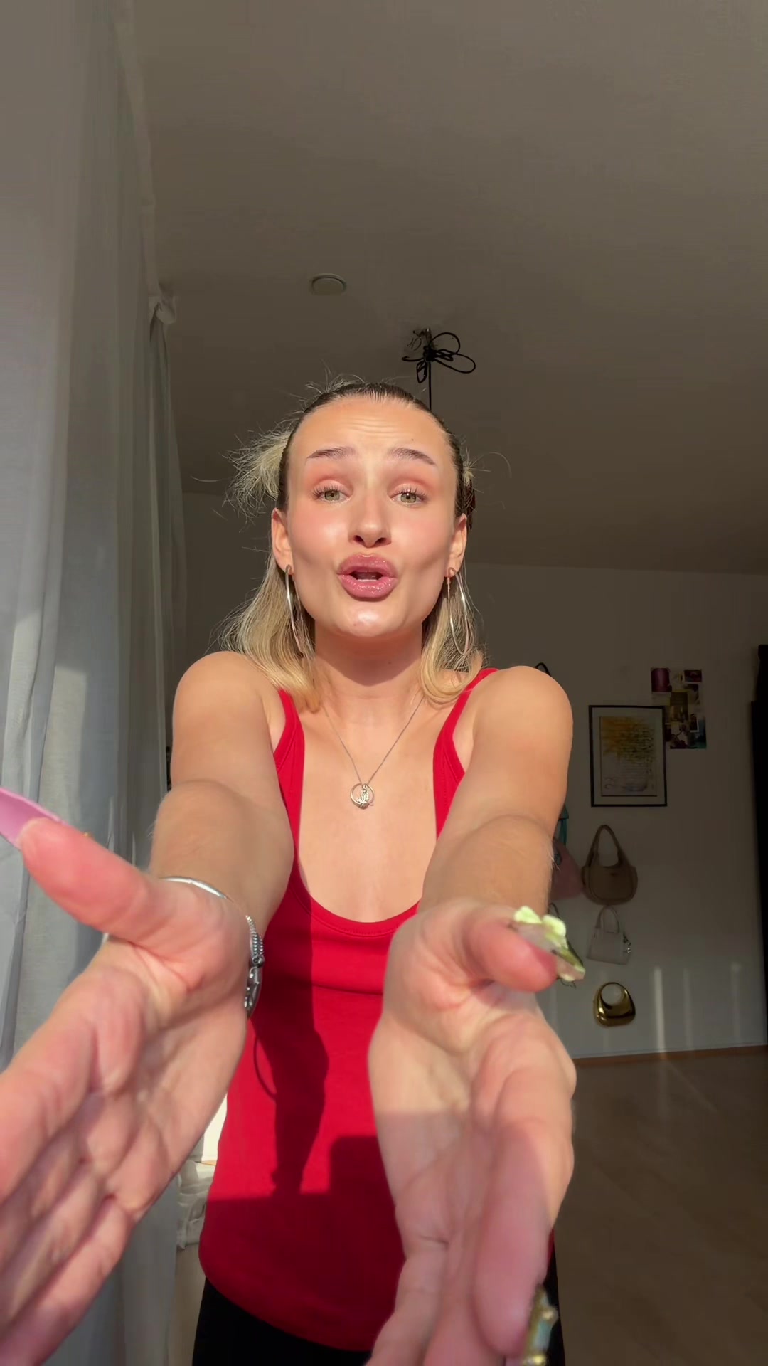 @hanna.linn