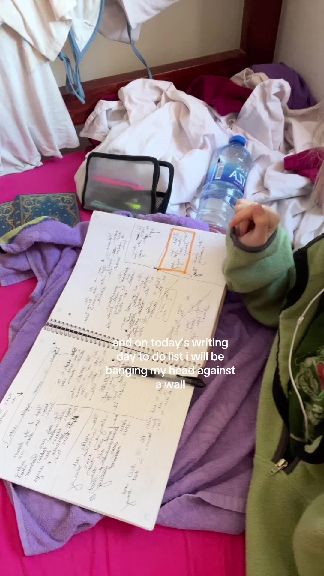 @presley | author 📚
