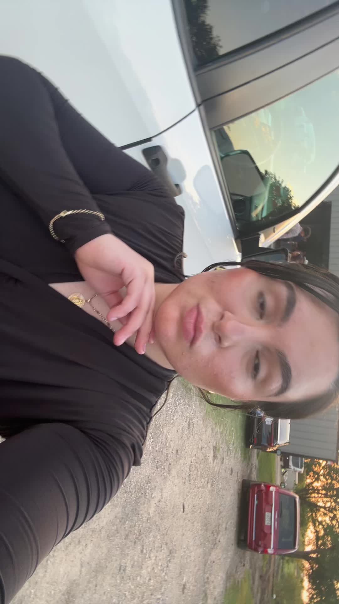 @๐Abril๐
