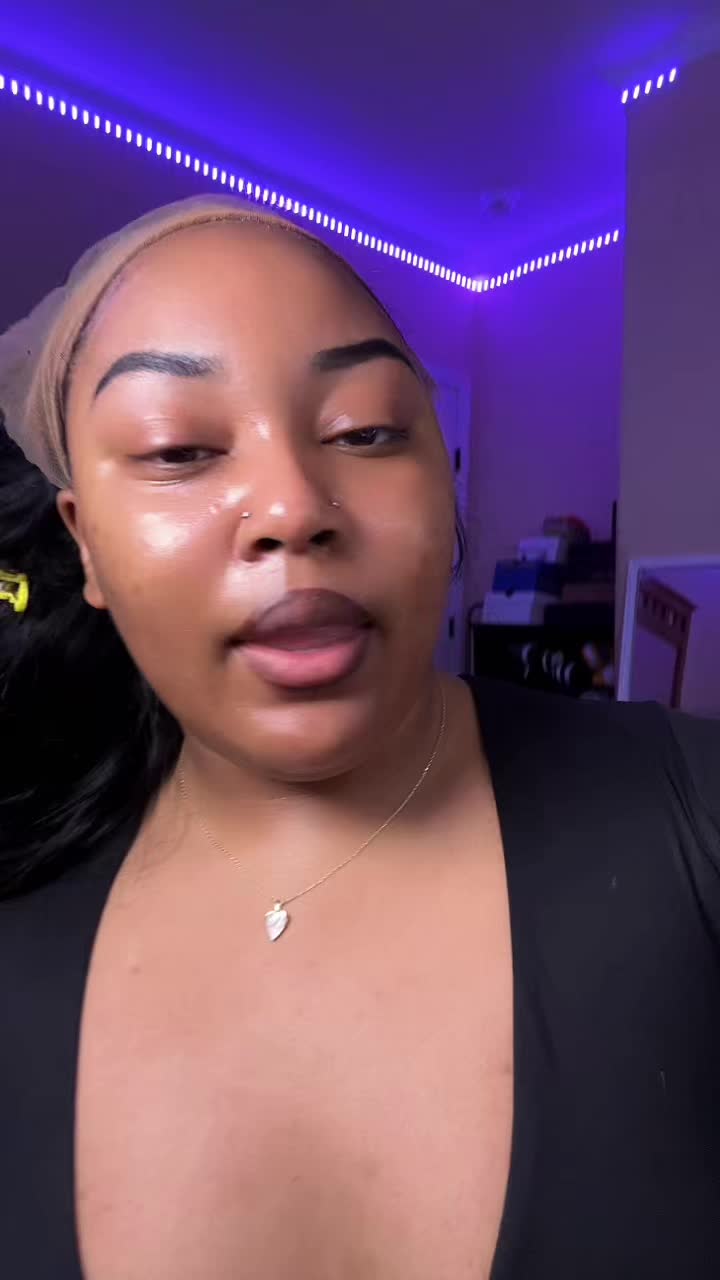 @Zoeyy🥀✨