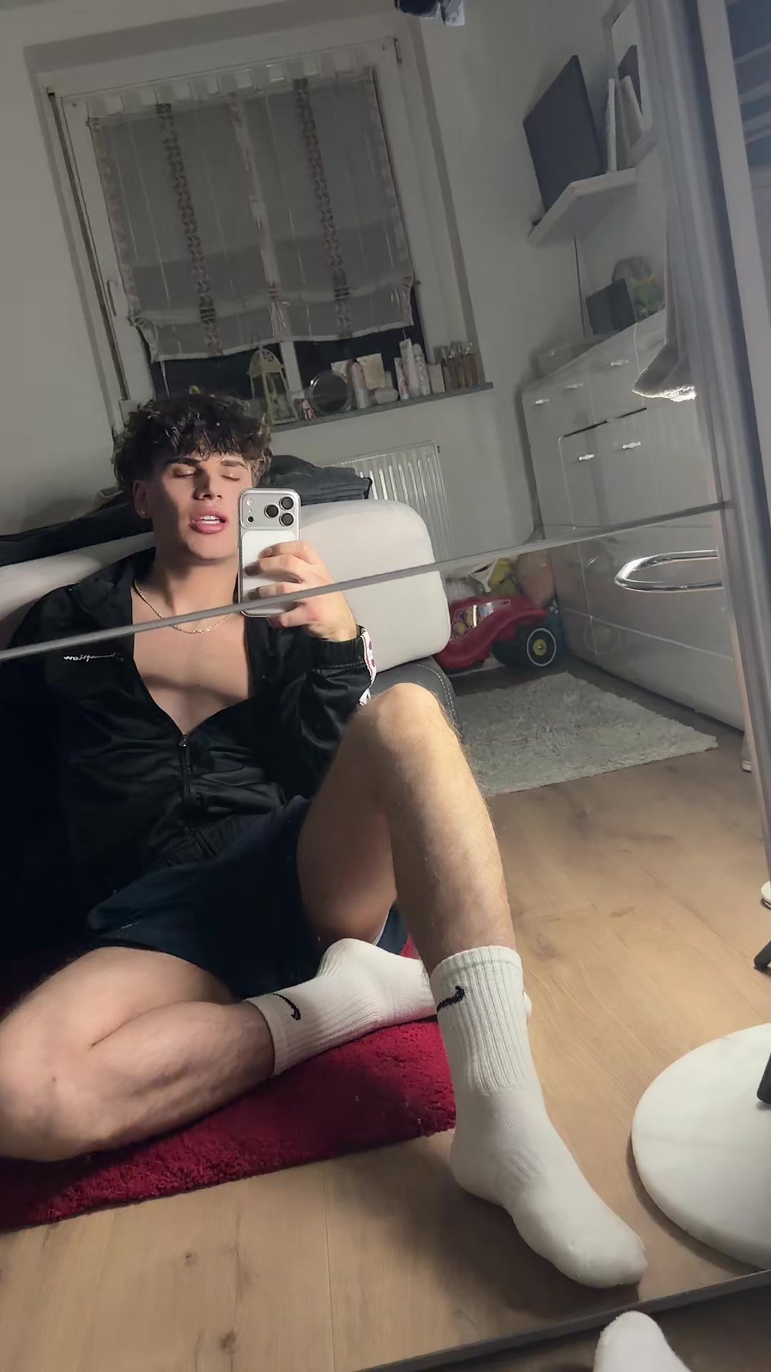@Nikolicstarreal