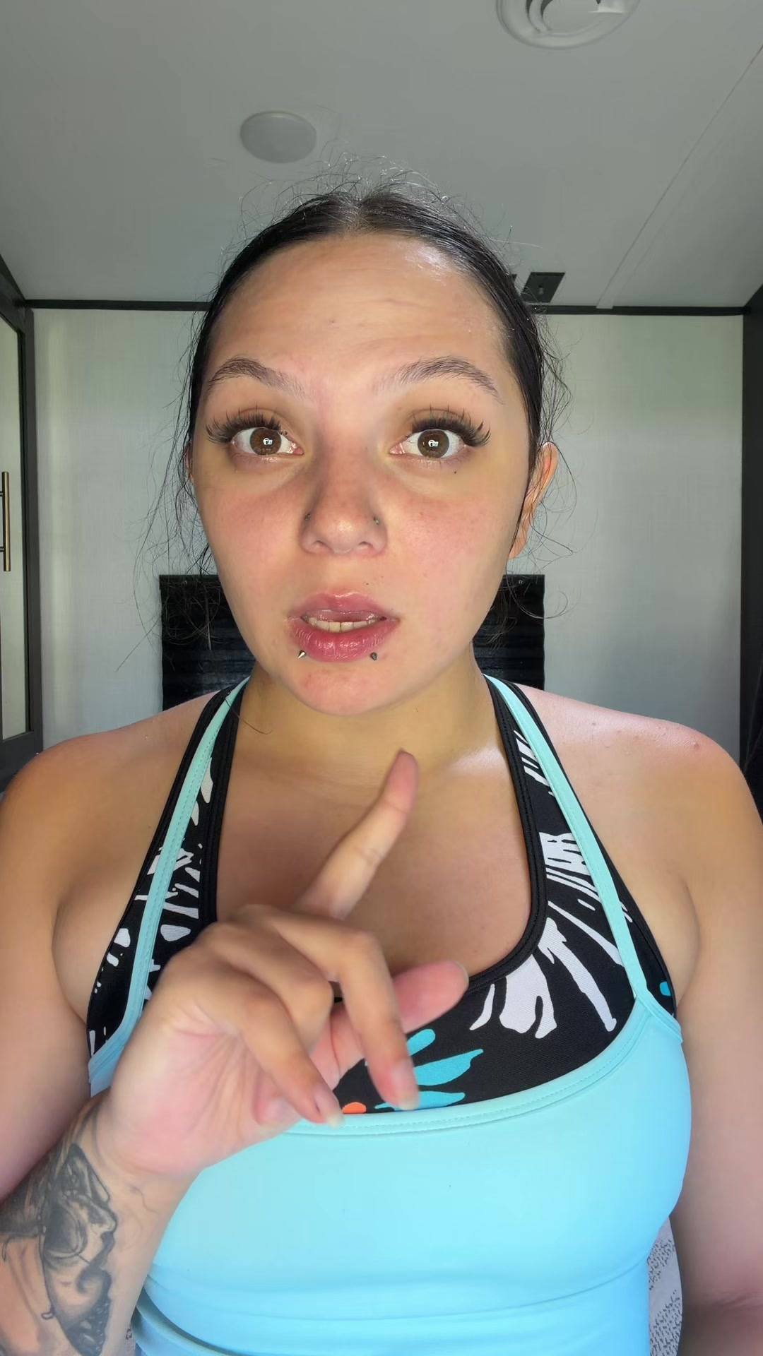 @y2k4y_