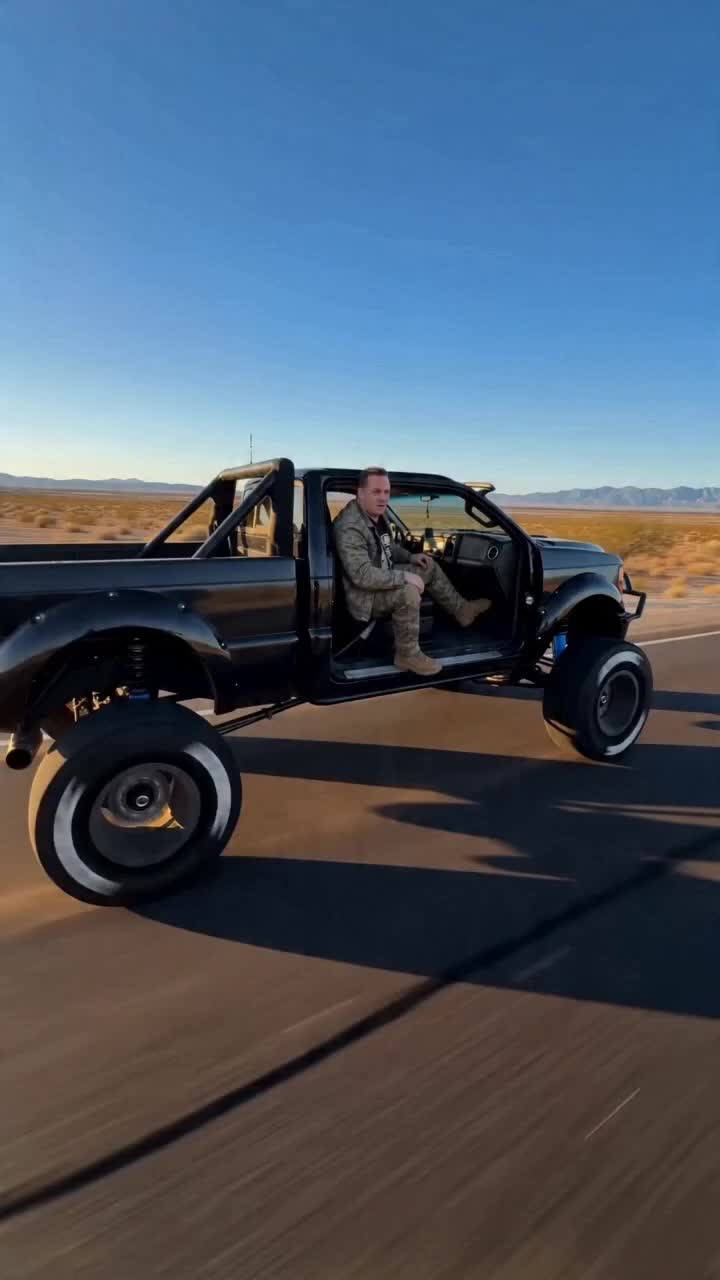 @Pit_Louis_Pattillo
