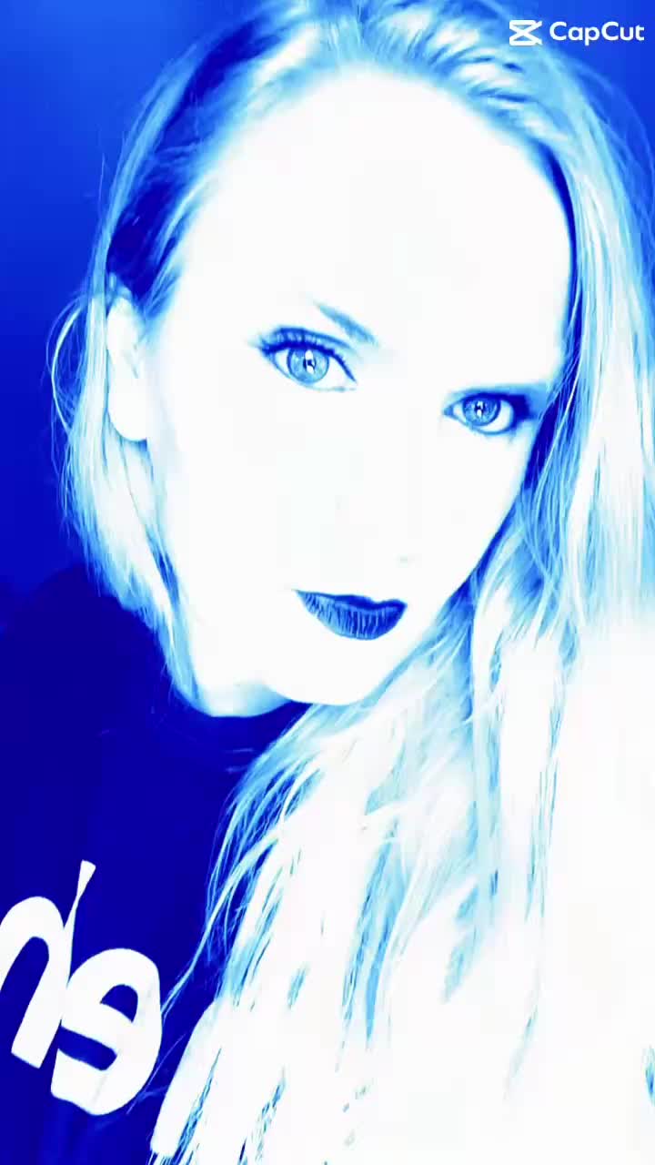 @Greeneyestruckercotton.W.M.F