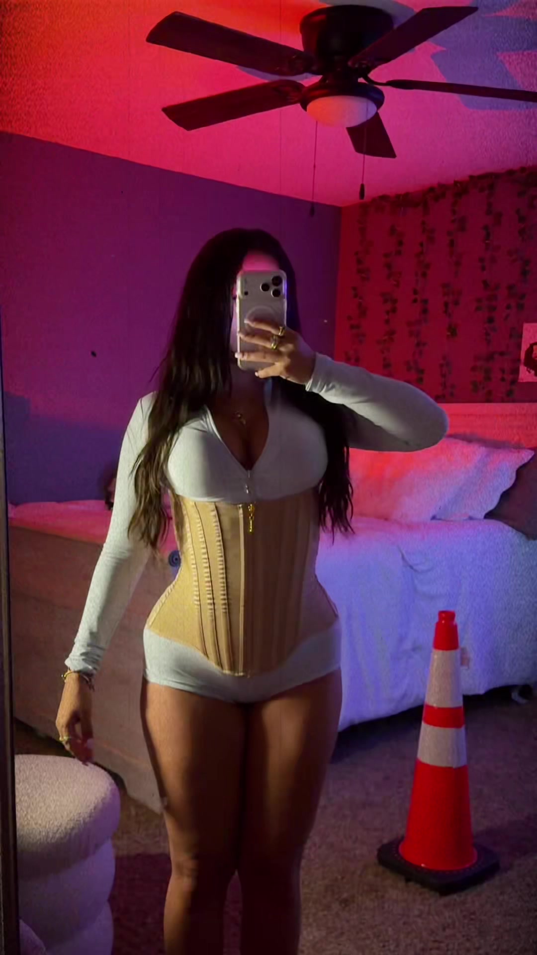 @VICKAYYY 💜