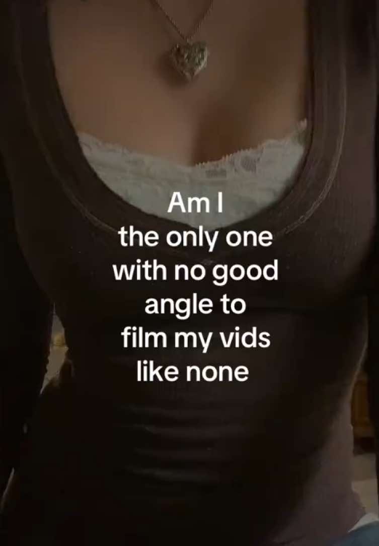 @𝔏𝔦𝔷𝔷𝔦𝔢 🪽