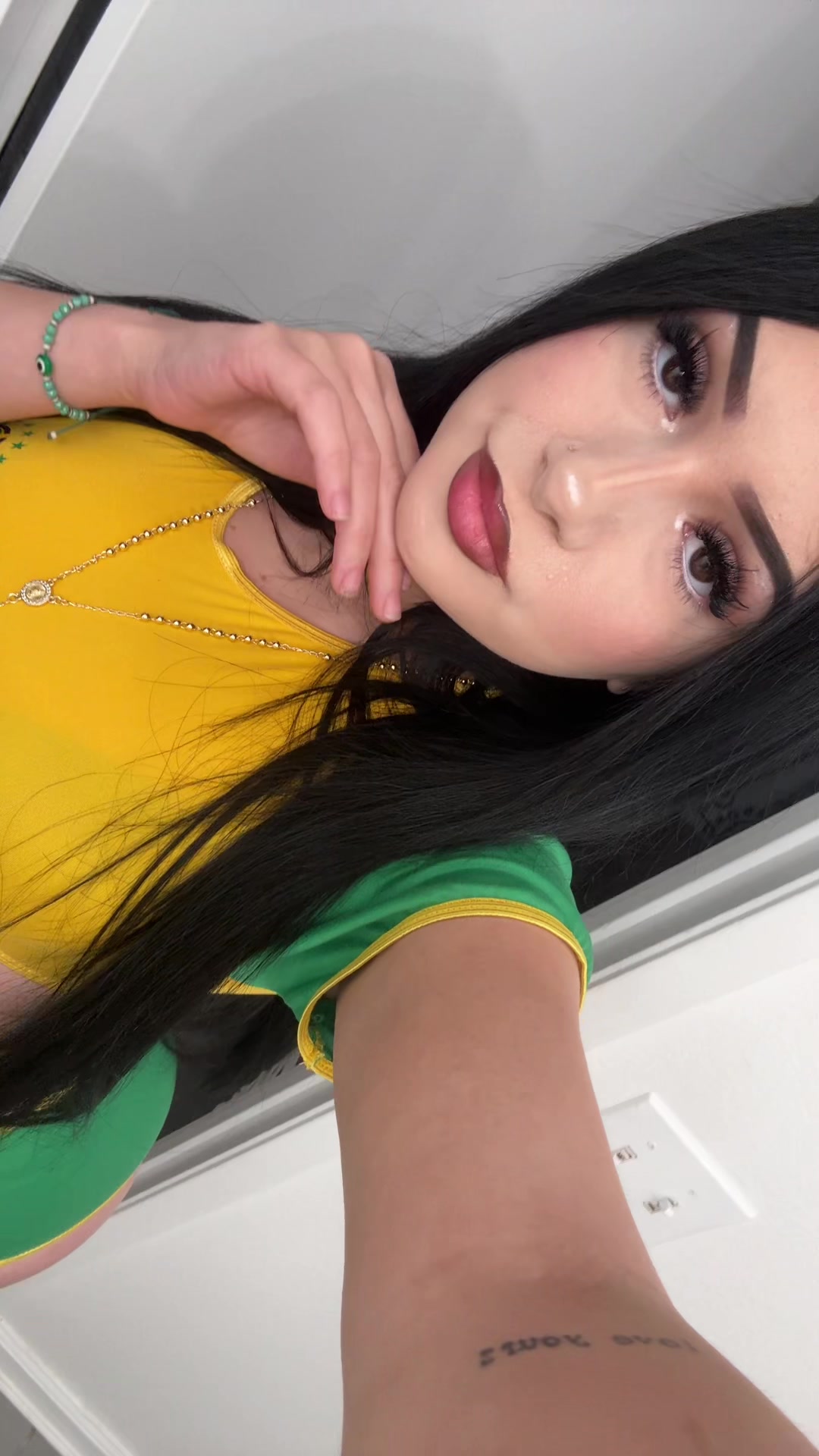 @Bri🍒