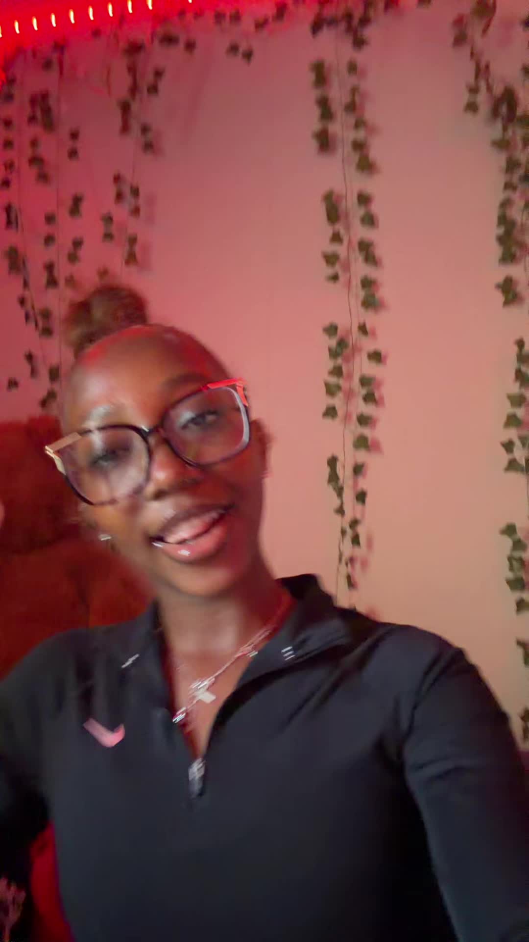 @Raynaa