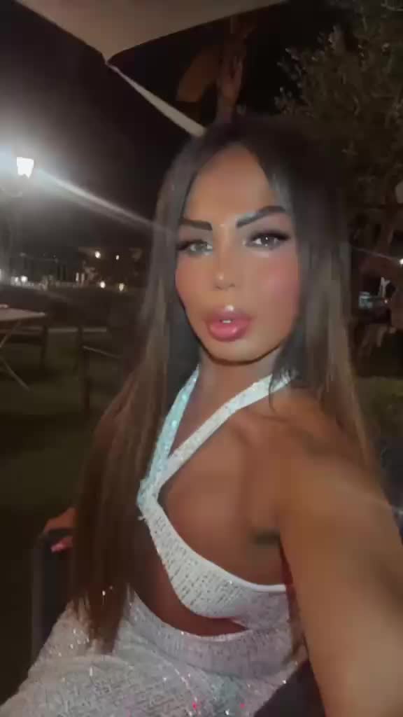 @Jessica amoroso