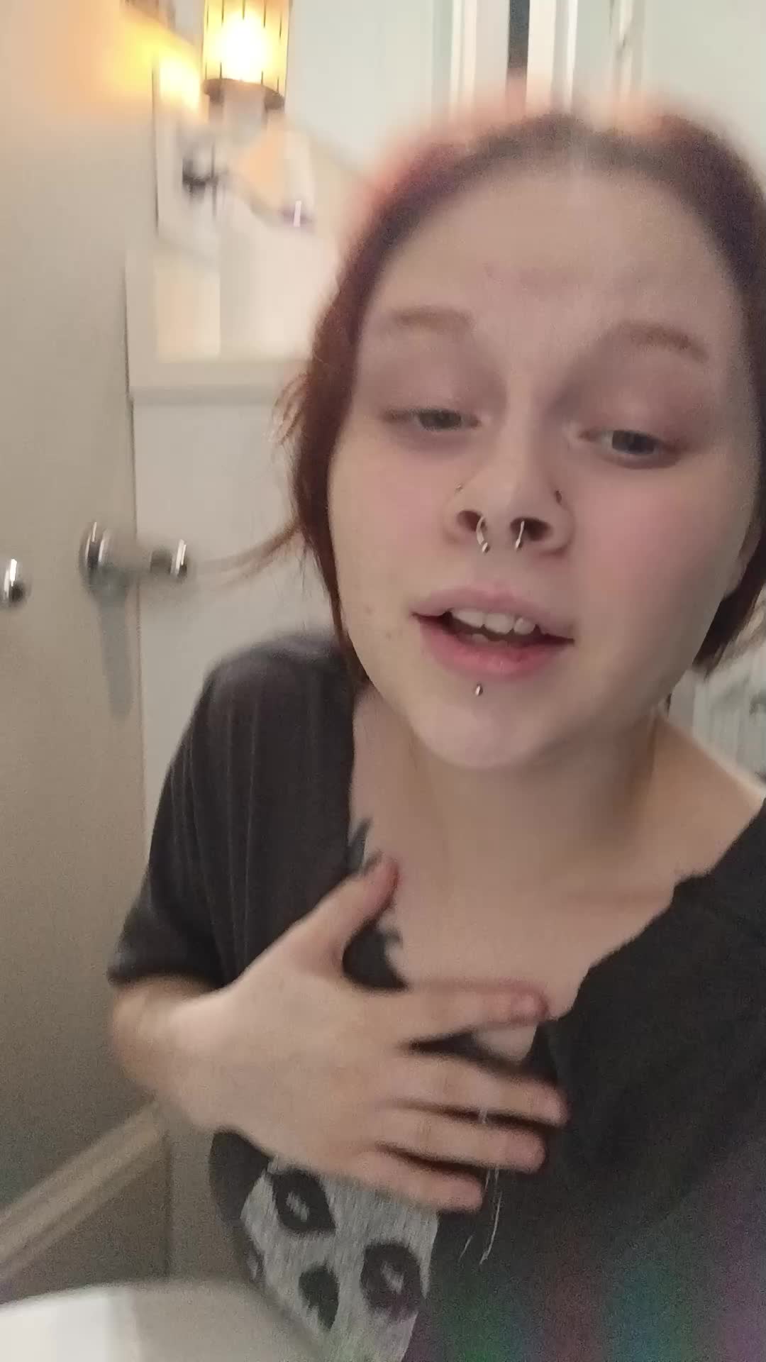 @Chloe