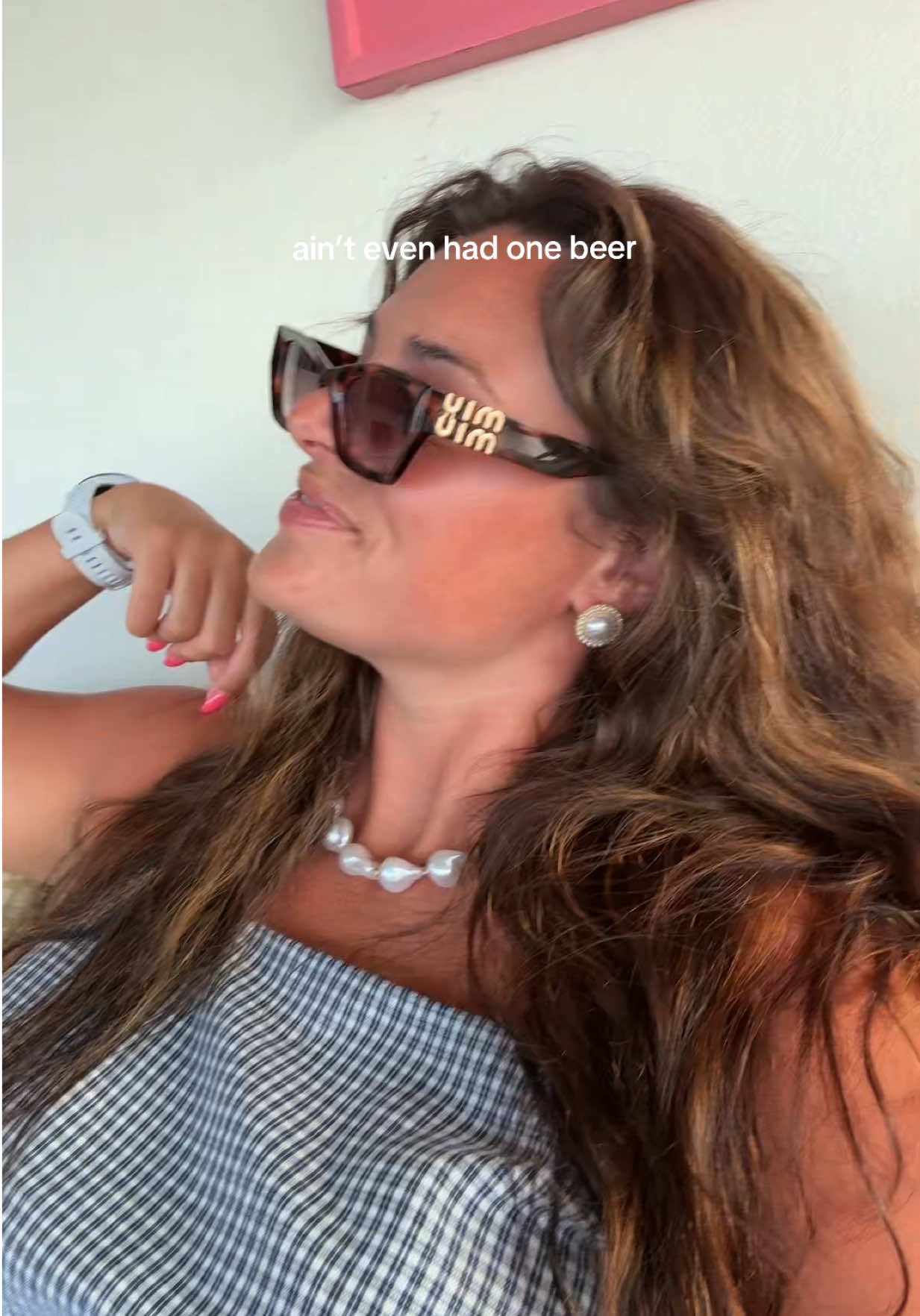 @alisonamro