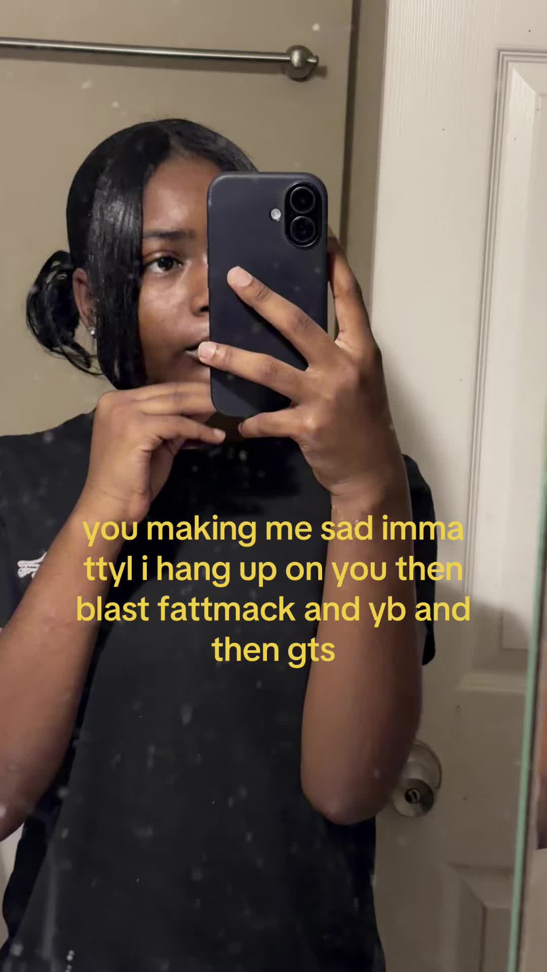 @😇