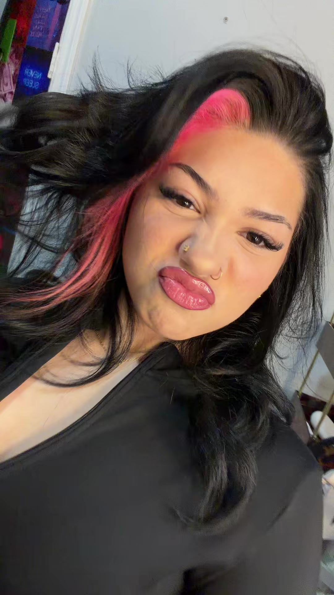 @Adriana