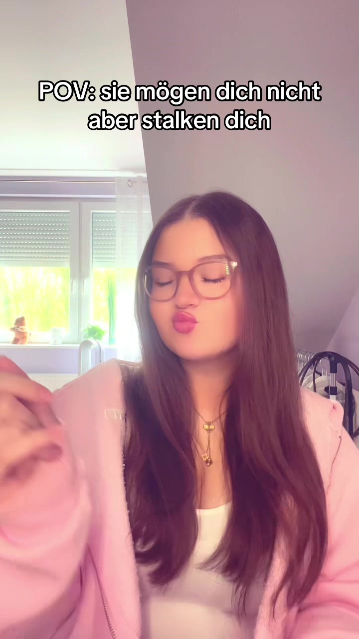@Emmely