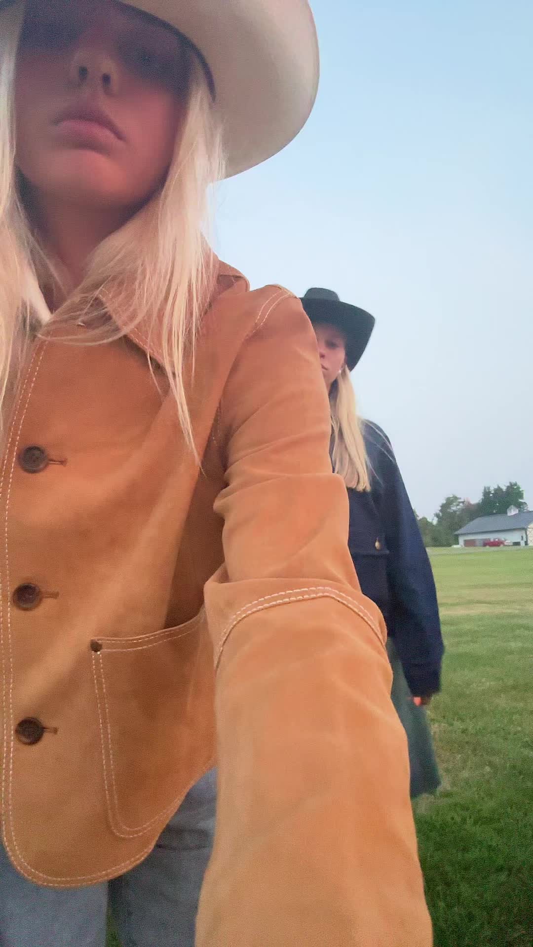 @cicelytroger
