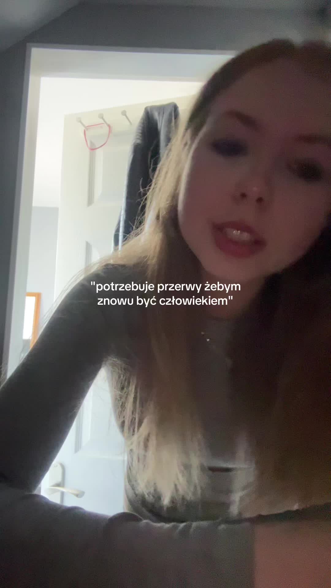 @𝑘𝑙𝑎𝑢𝑑𝑖𝑎🤍