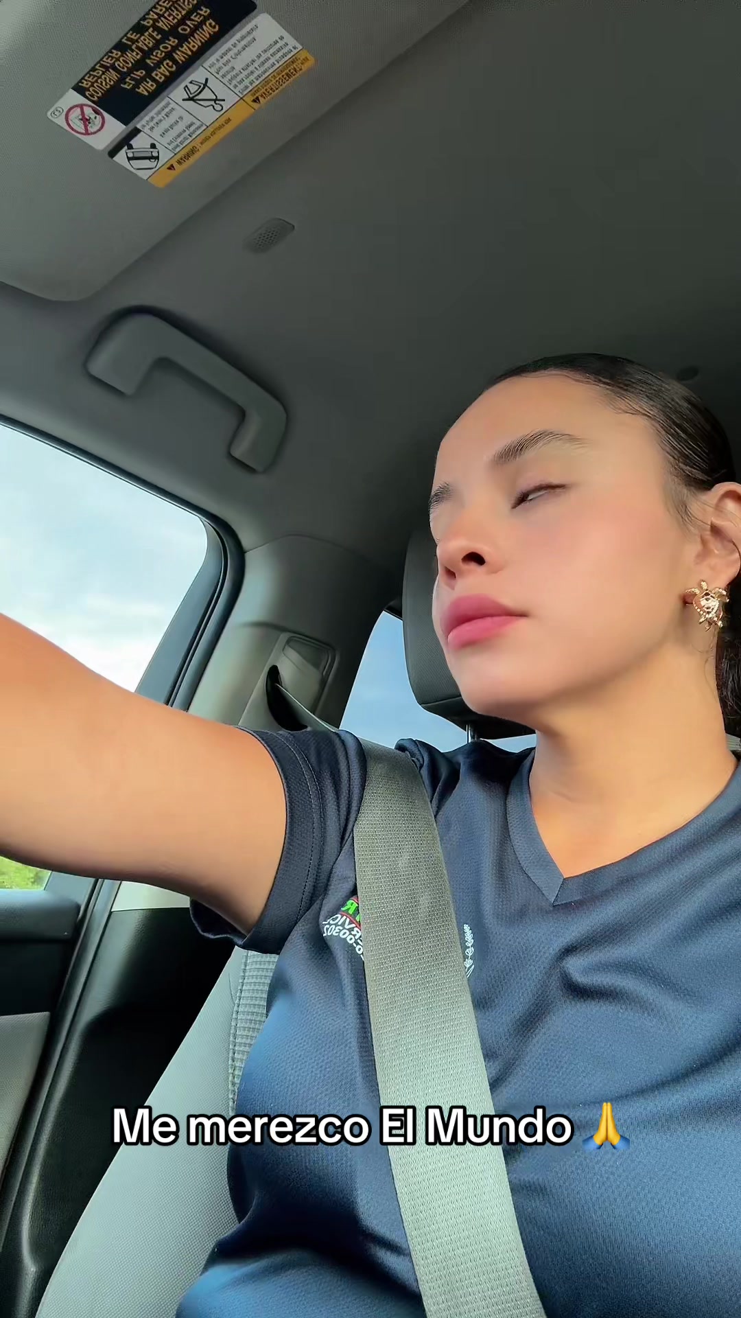 @lizzcastro53