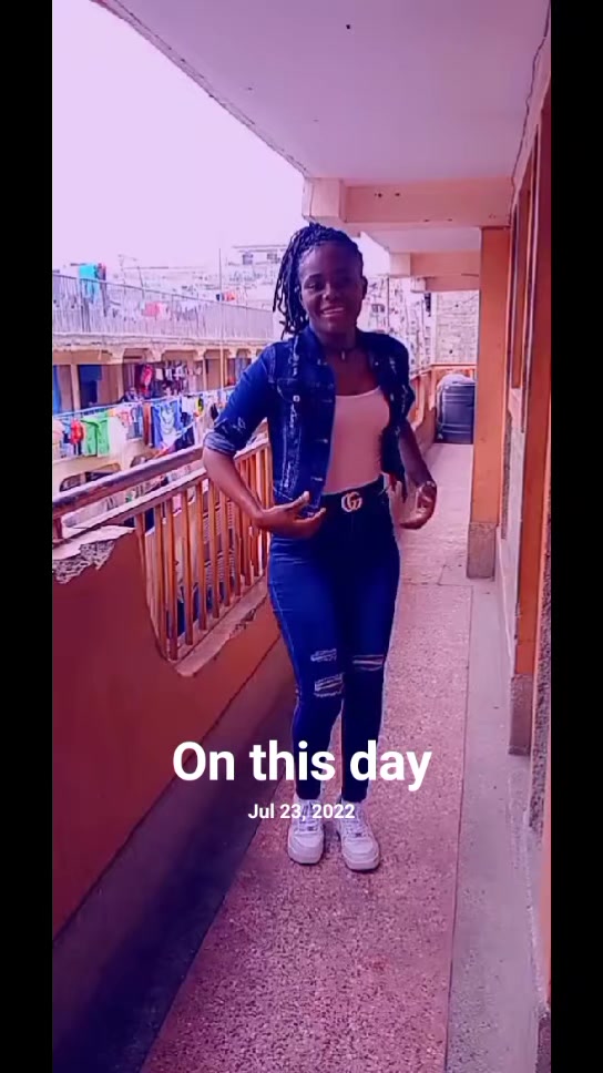 @eznahkerry