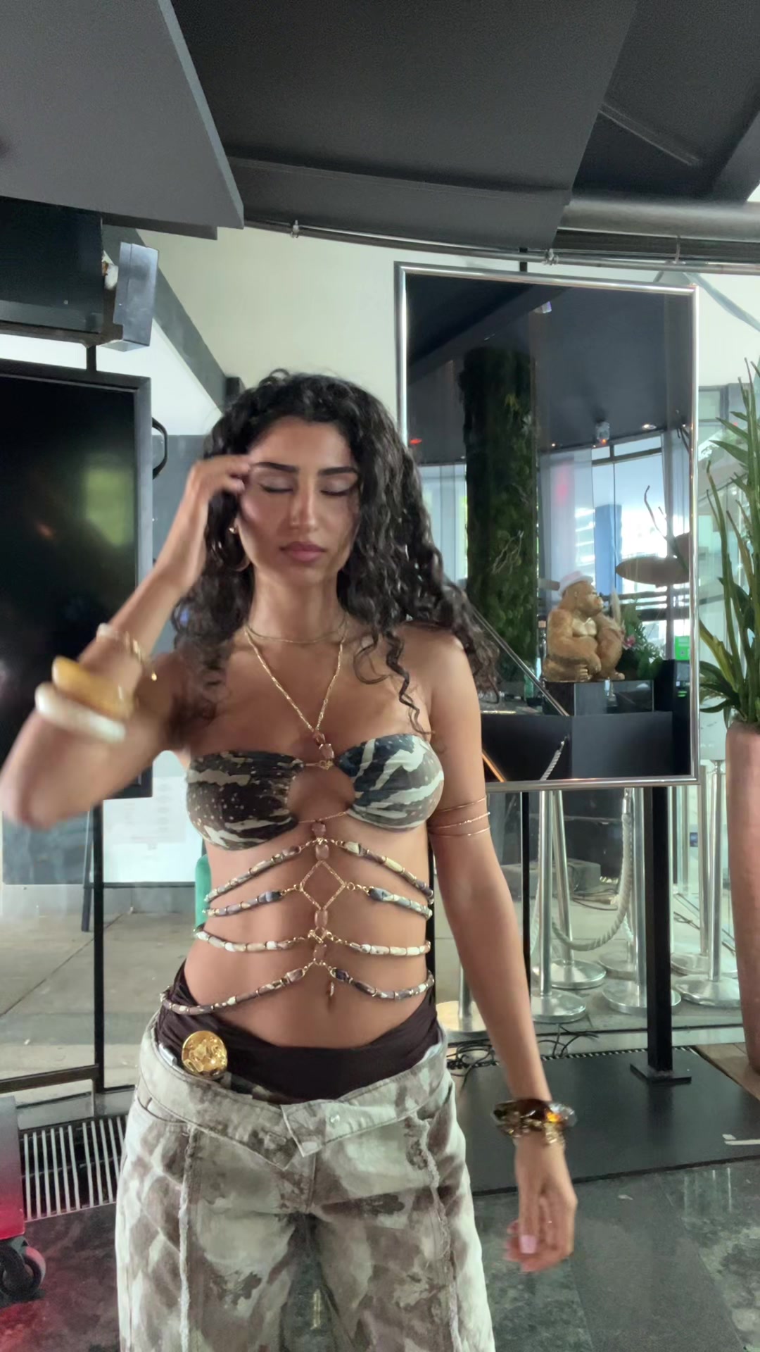 @Roxi