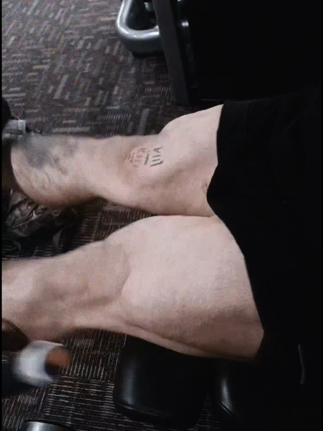 @Flesh_artist_1985