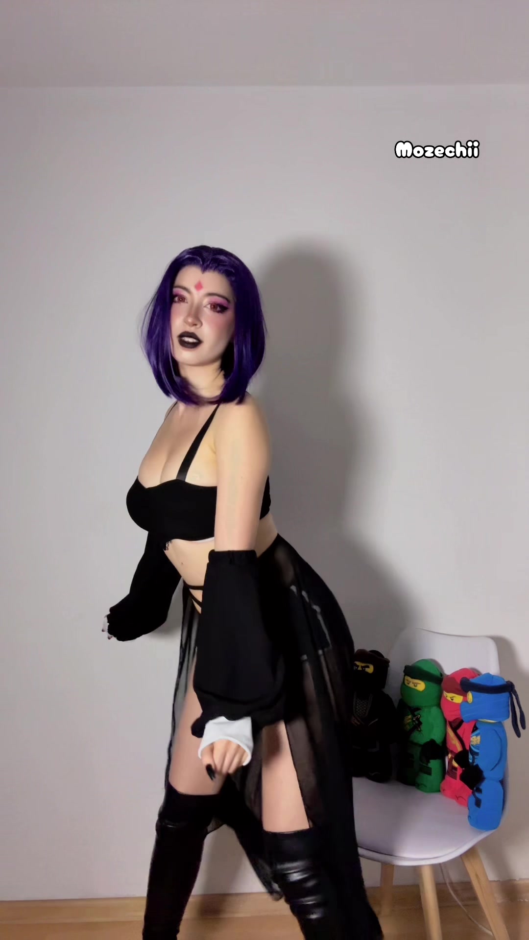 @Mozechii