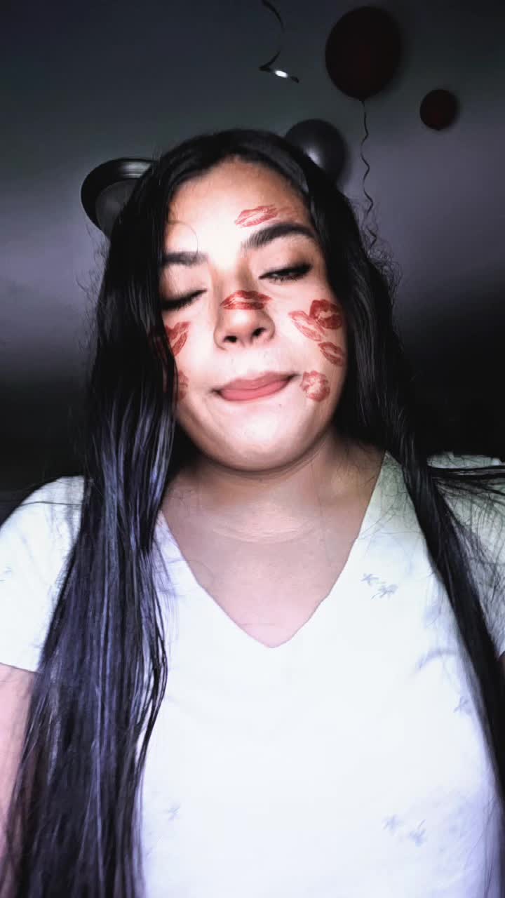 @Montse🍒❤️🔥