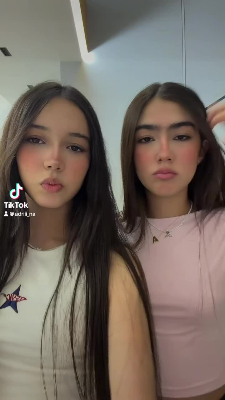 @𝘁𝗮𝗻𝗮𝘇