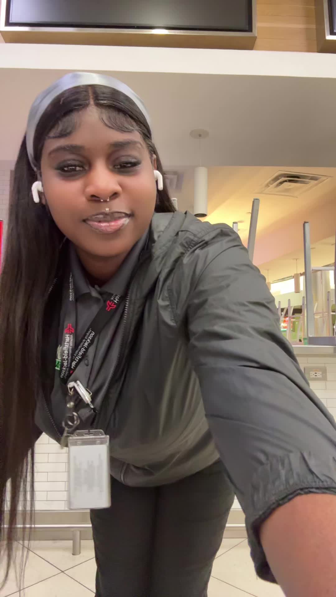 @McKenzi Saindore