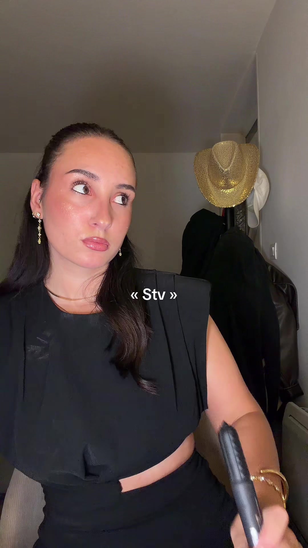 @𝓢𝒂𝒓𝒂𝒉 𝓥𝒊𝒏𝒆𝒍𝒂