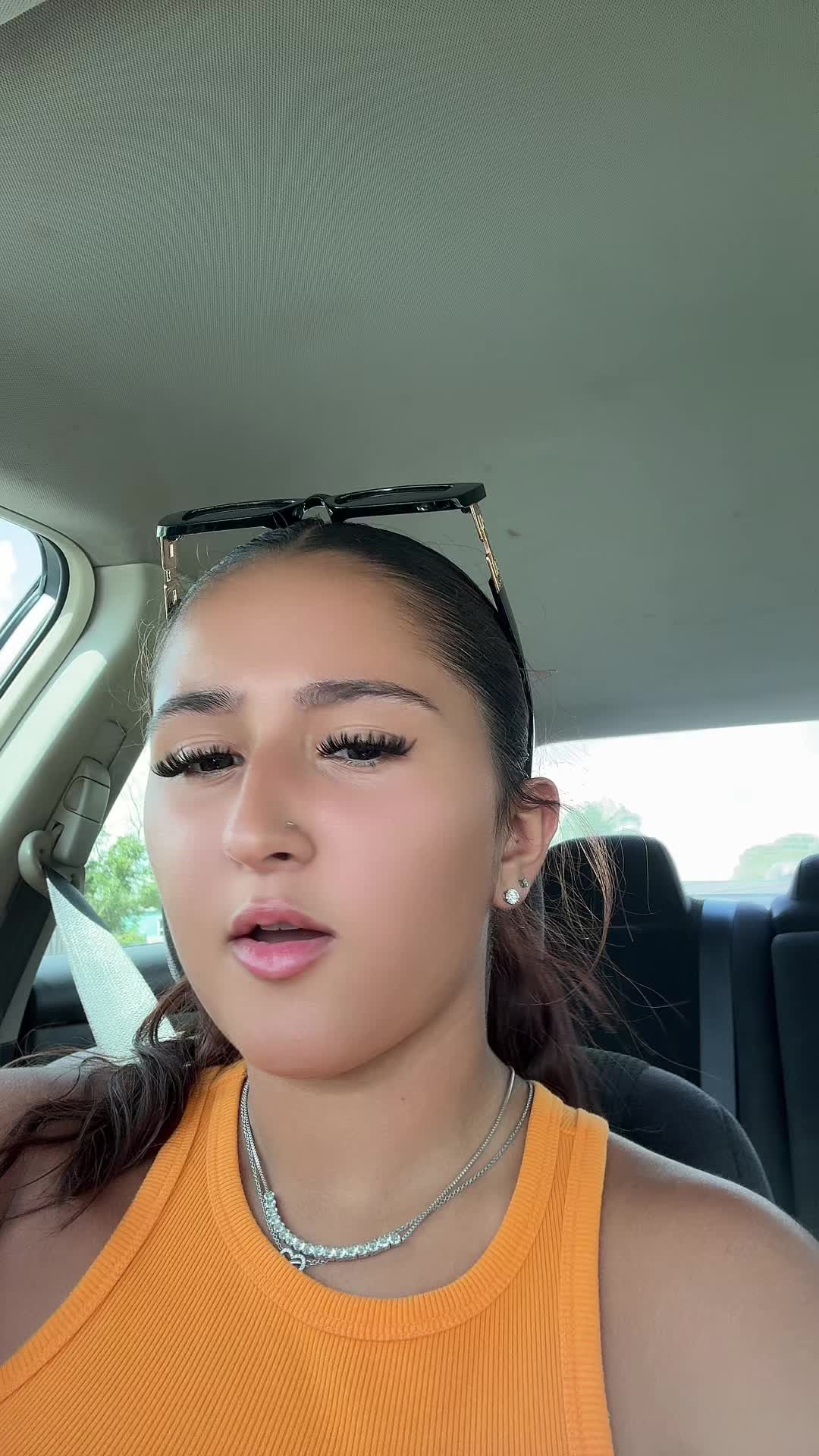 @bella 🙂&zwj;&harr;️