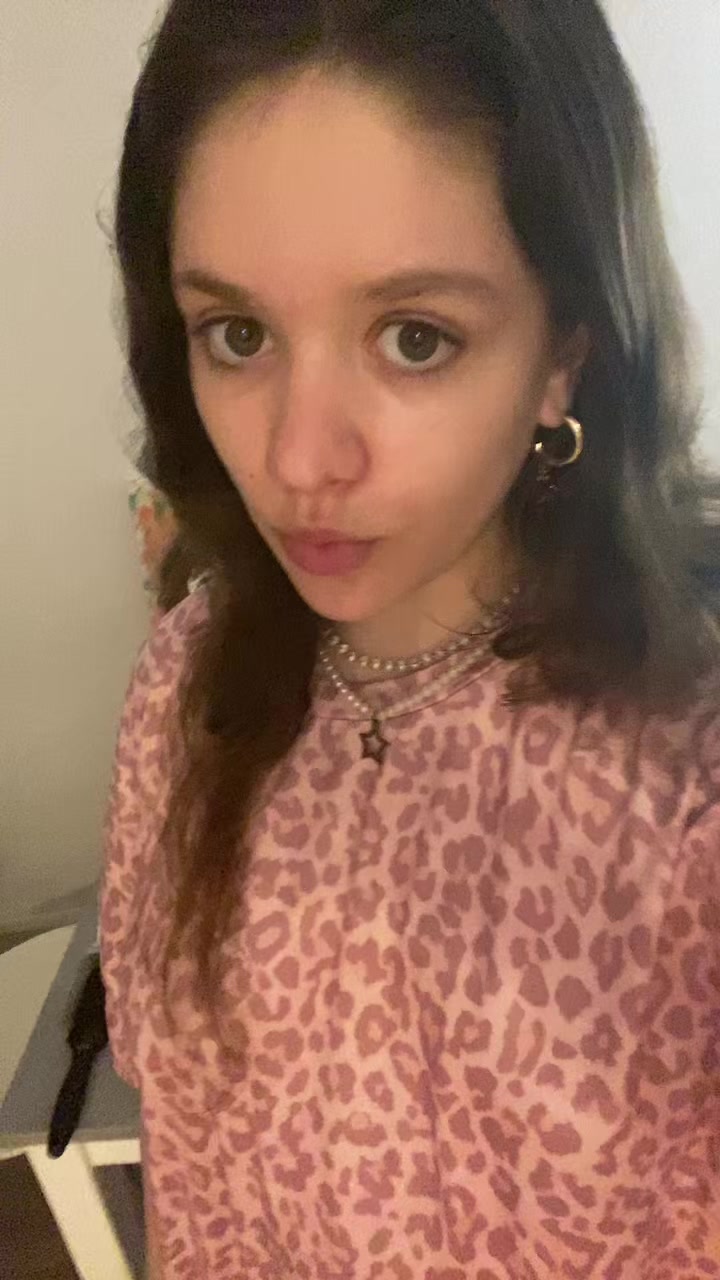 @Ava_hlk