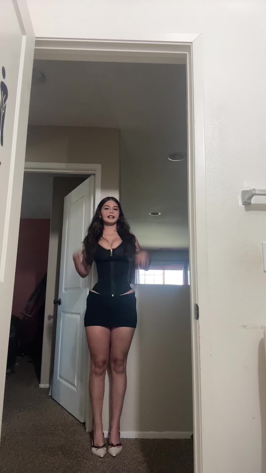 @ellyanna
