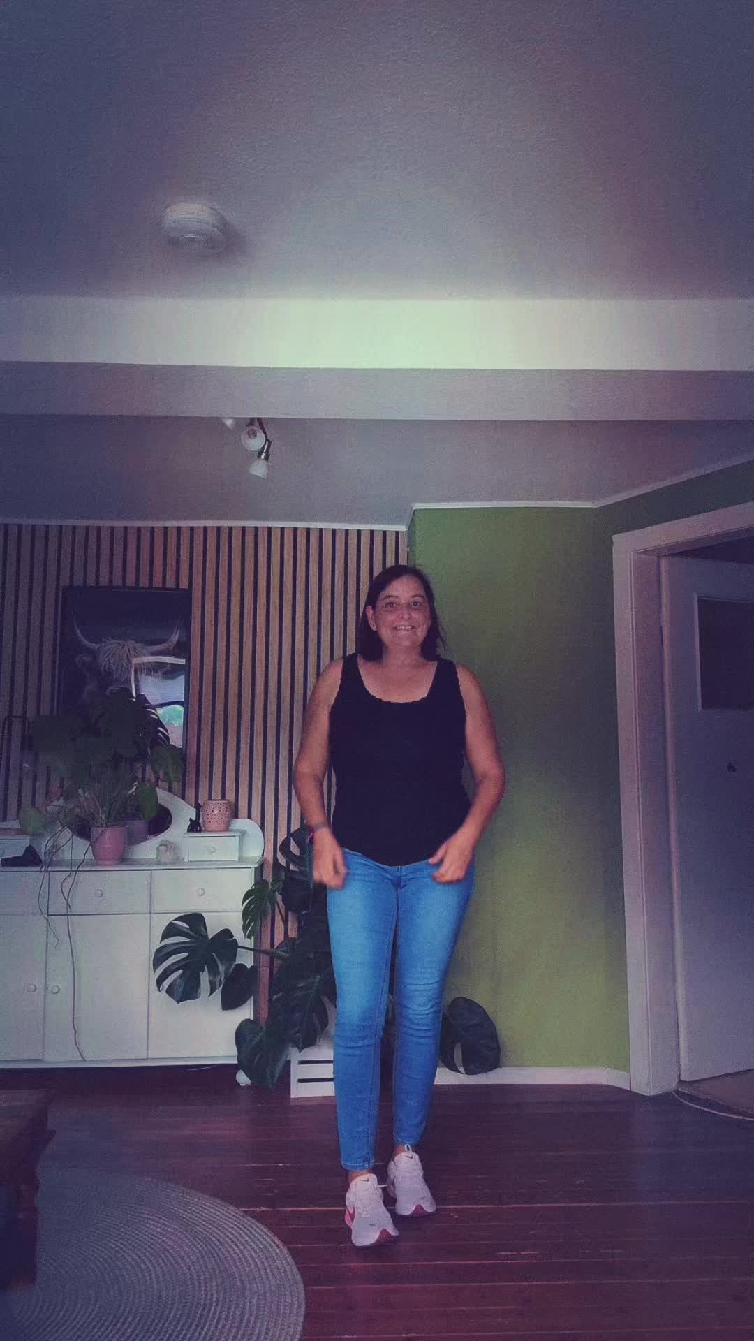 @julia