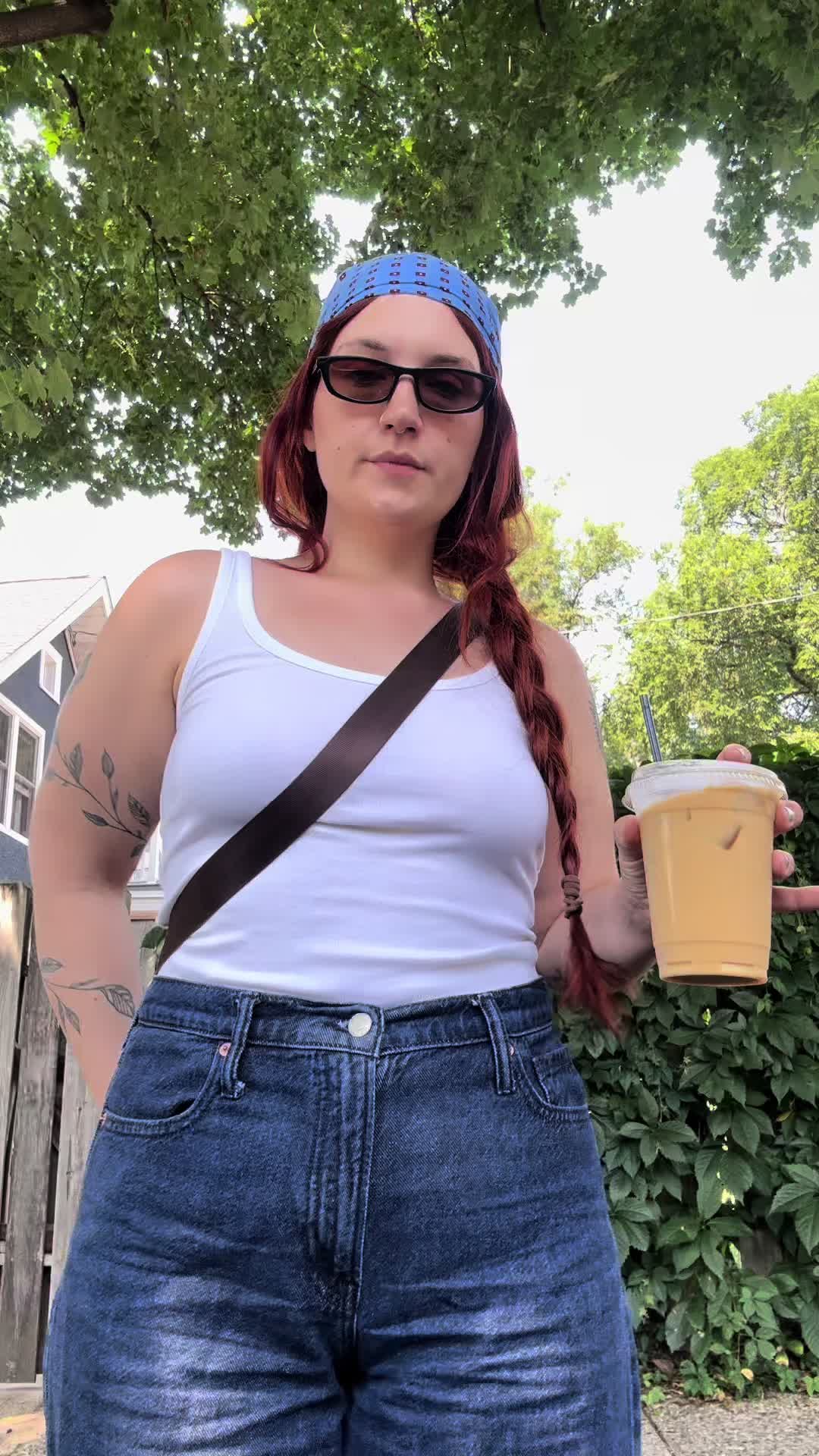 @Noelleleahh