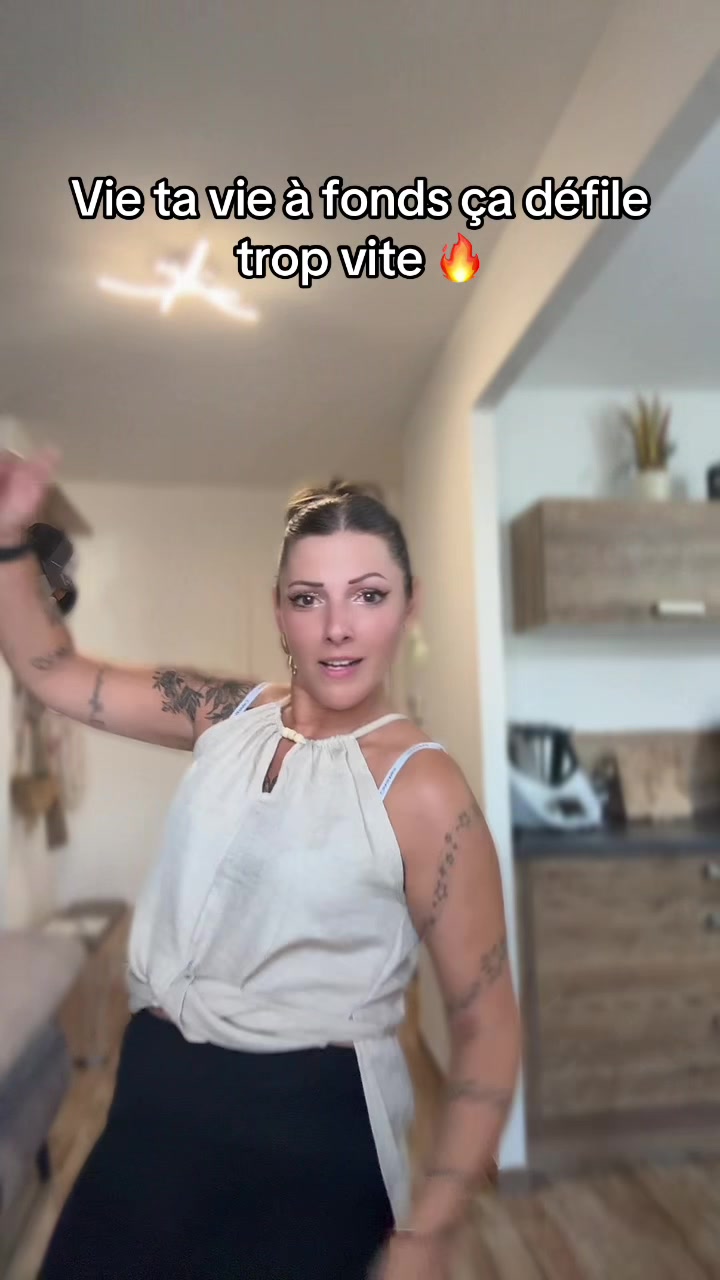 @Elodie VIBES  🤙