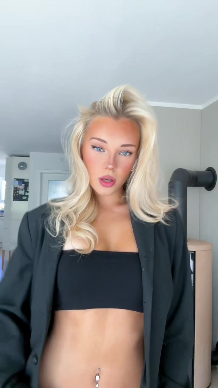 @Elli ⭐️