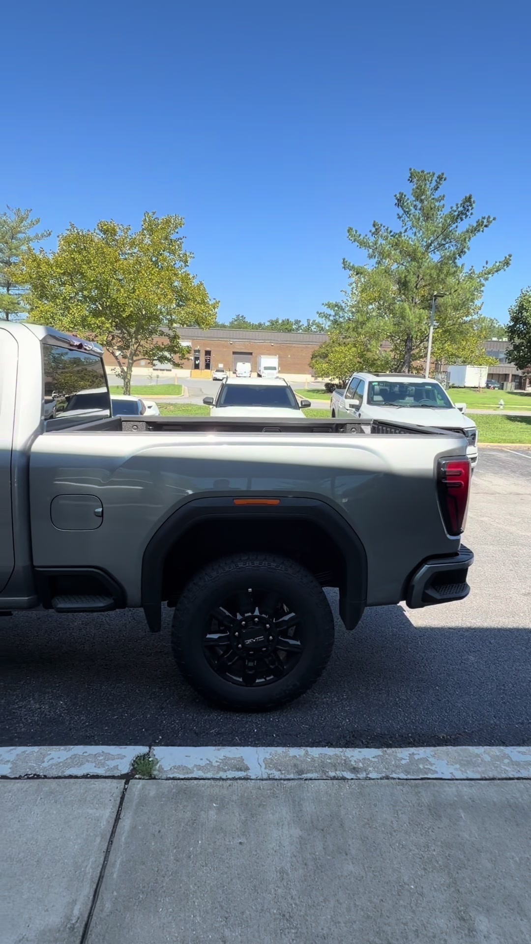 @Shadedarker_windowtinting