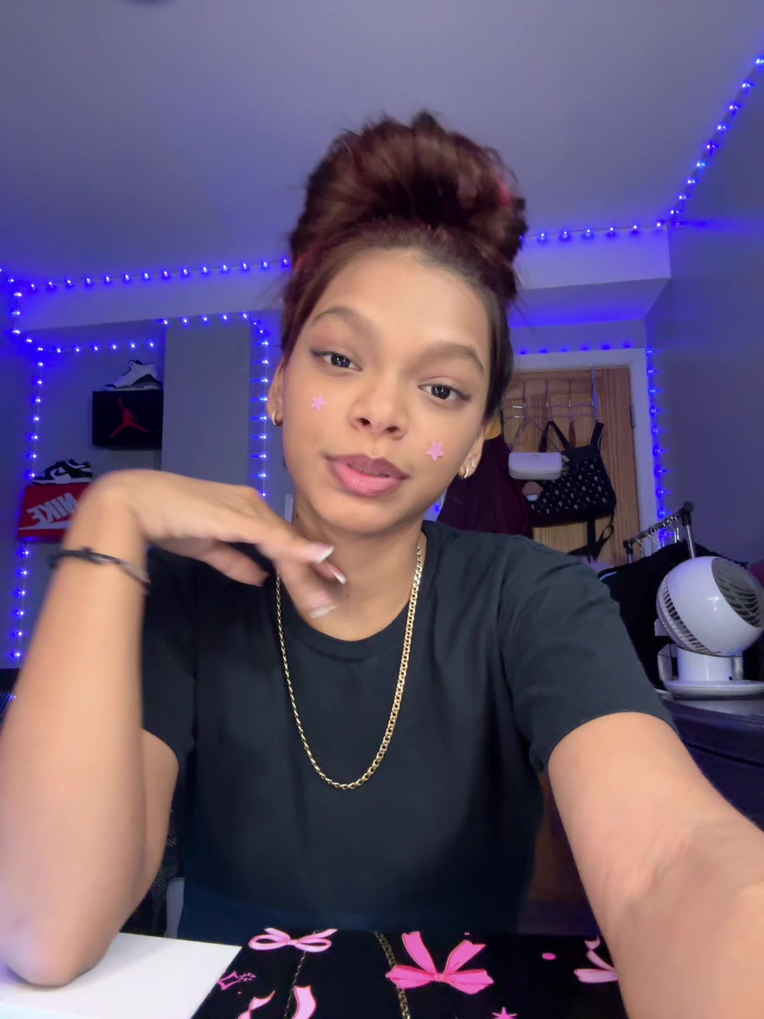 @𝐭𝐡𝐞𝐲𝐥𝐮𝐯.𝐫𝐢𝐫𝐢