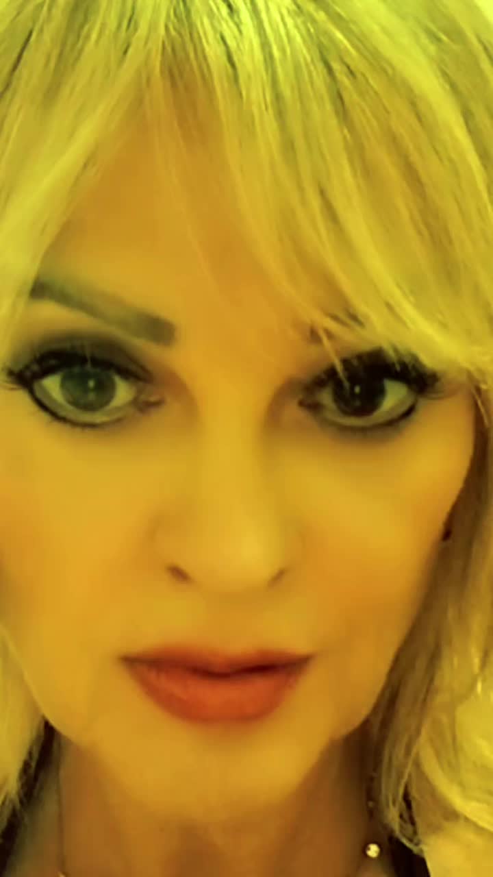 @Anto Hollymylive